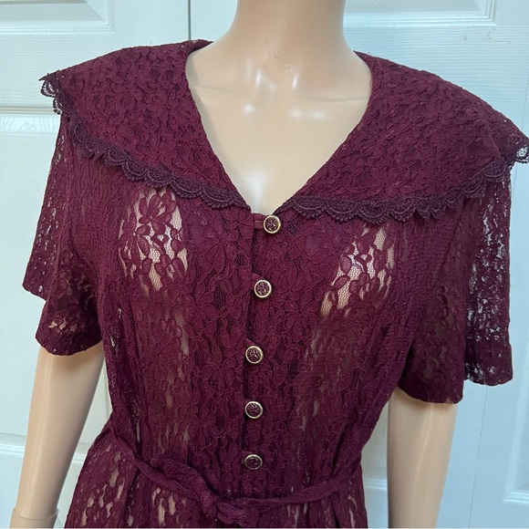 VTG Burgundy Lace Button-Down Long Dress Size L Short Sleeve - Picture 3 of 16